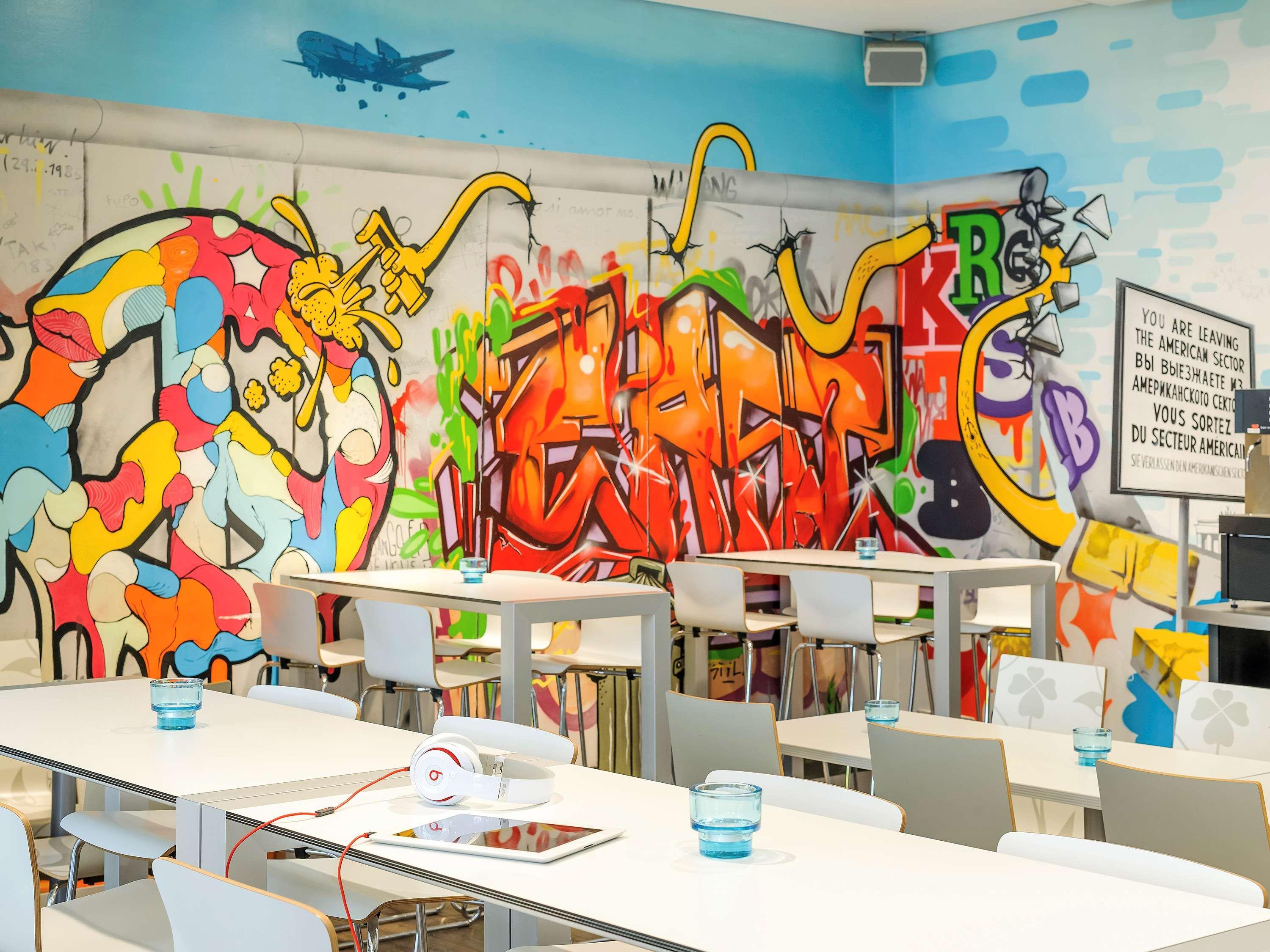 Ibis Styles Hotel Berlin Mitte Bagian luar foto
