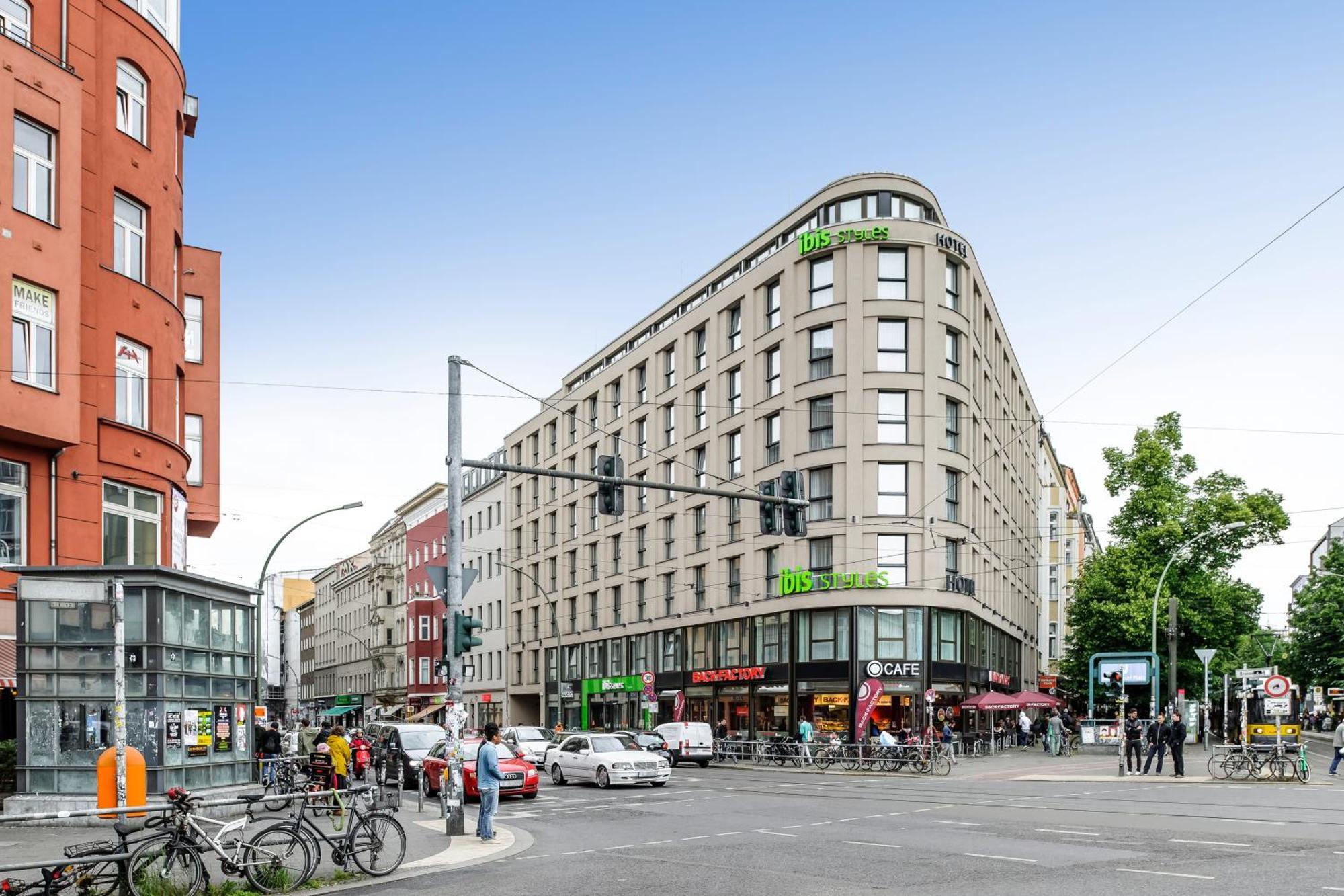 Ibis Styles Hotel Berlin Mitte Bagian luar foto