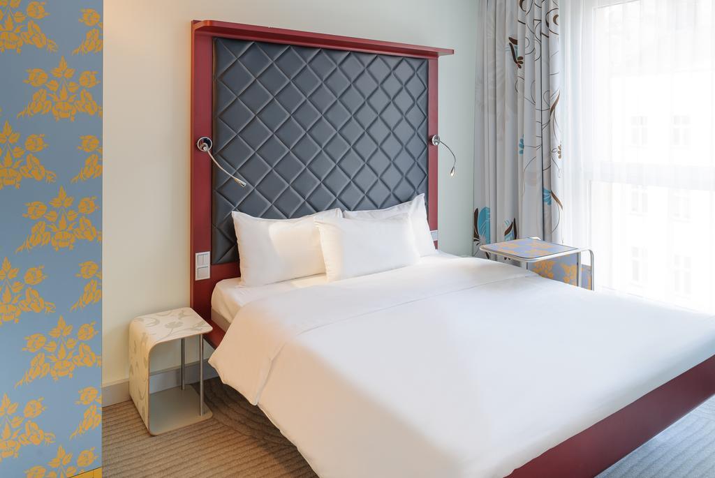 Ibis Styles Hotel Berlin Mitte Bagian luar foto