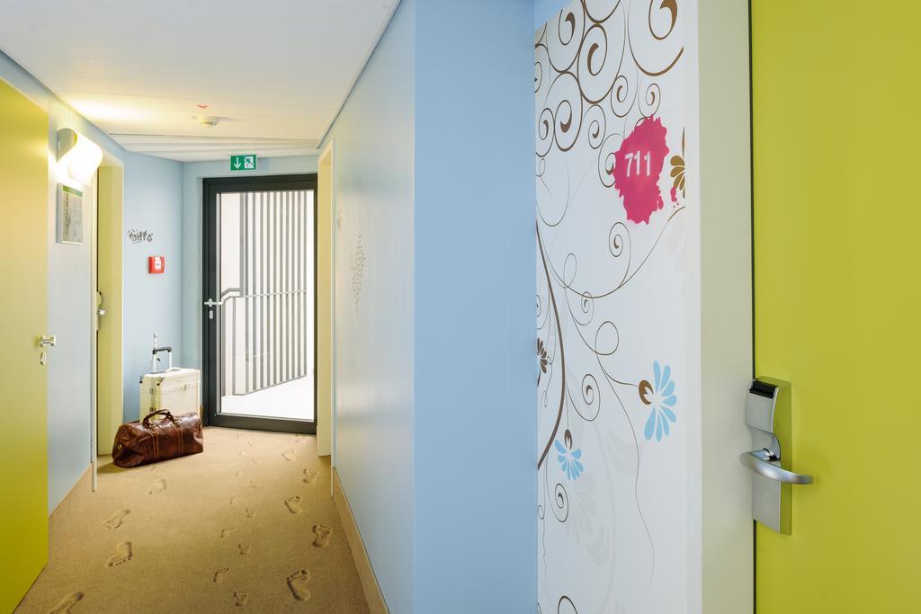 Ibis Styles Hotel Berlin Mitte Bagian luar foto